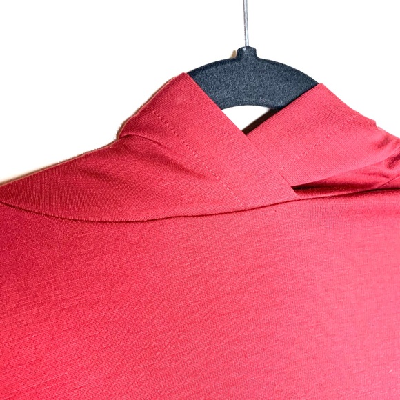 Sweater - Picture 3 of 8